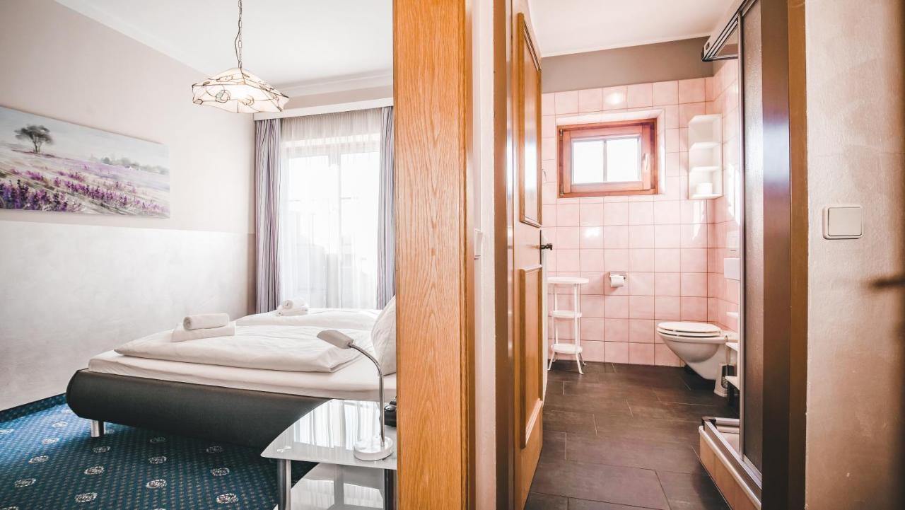 Hotel Karntnerhof Velden By S4Y Velden am Wörthersee Buitenkant foto