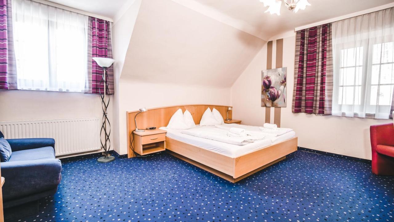 Hotel Karntnerhof Velden By S4Y Velden am Wörthersee Buitenkant foto