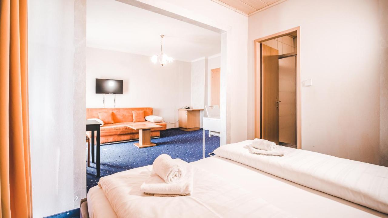Hotel Karntnerhof Velden By S4Y Velden am Wörthersee Buitenkant foto