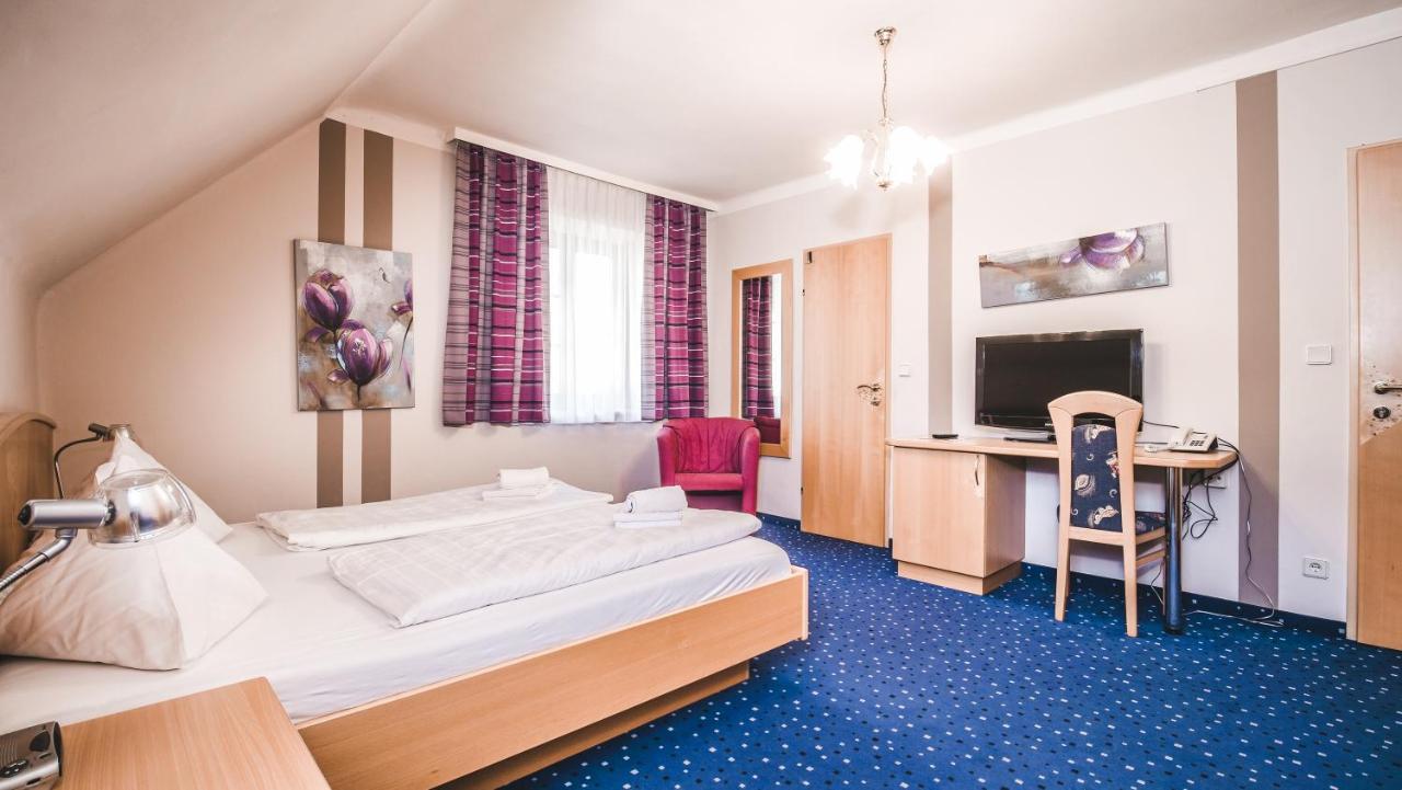 Hotel Karntnerhof Velden By S4Y Velden am Wörthersee Buitenkant foto