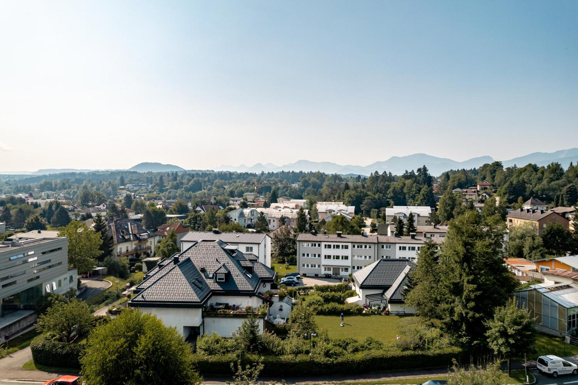 Hotel Karntnerhof Velden By S4Y Velden am Wörthersee Buitenkant foto